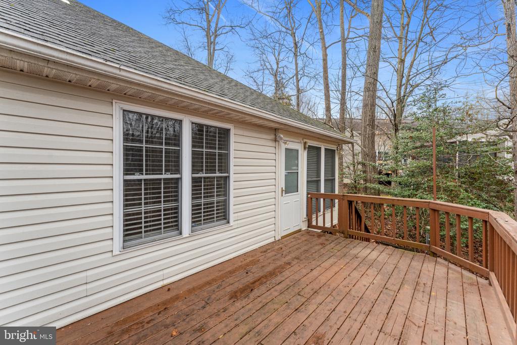 10111 OAT LANDS PL, FREDERICKSBURG, Virginia 22408, 3 Bedrooms Bedrooms, ,2 BathroomsBathrooms,Residential,10111 OAT LANDS PL,VASP2039518 MLS # VASP2039518