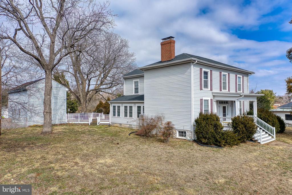 319 N MAIN ST, MADISON, Virginia 22727, 3 Bedrooms Bedrooms, ,1 BathroomBathrooms,Residential,319 N MAIN ST,VAMA2002626 MLS # VAMA2002626