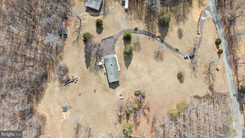 436 CASTLETON VIEW RD, CASTLETON, Virginia 22716, 4 Bedrooms Bedrooms, ,3 BathroomsBathrooms,Residential,436 CASTLETON VIEW RD,VARP2002506 MLS # VARP2002506