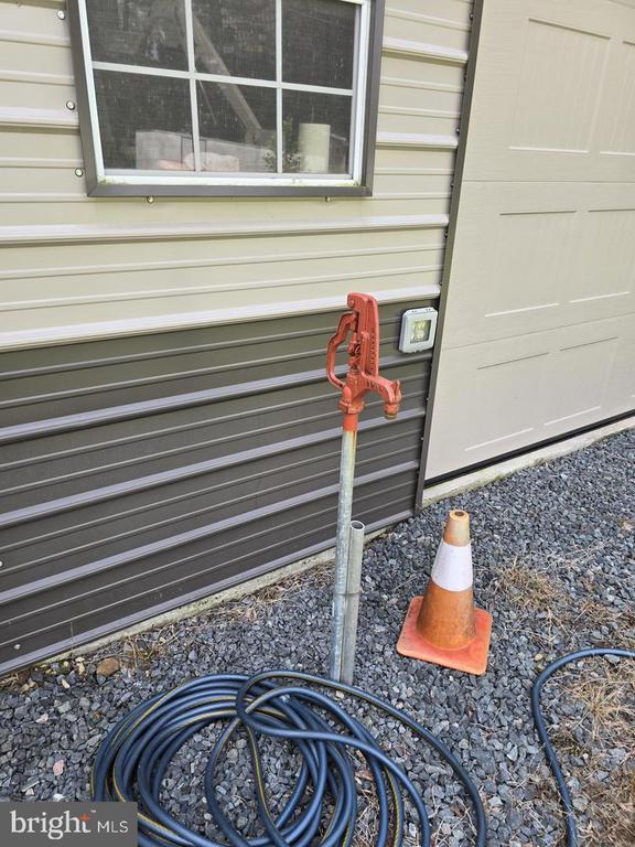 436 CASTLETON VIEW RD, CASTLETON, Virginia 22716, 4 Bedrooms Bedrooms, ,3 BathroomsBathrooms,Residential,436 CASTLETON VIEW RD,VARP2002506 MLS # VARP2002506