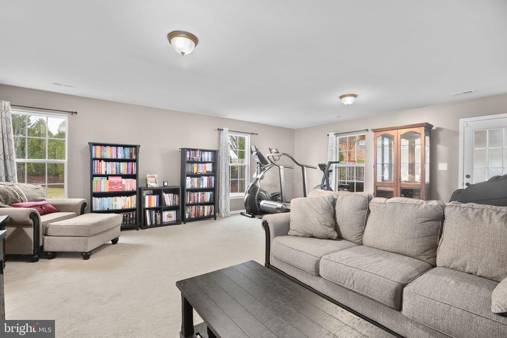 4725 WENSEL RD, FREDERICKSBURG, Virginia 22408, 3 Bedrooms Bedrooms, ,2 BathroomsBathrooms,Residential,4725 WENSEL RD,VASP2039382 MLS # VASP2039382