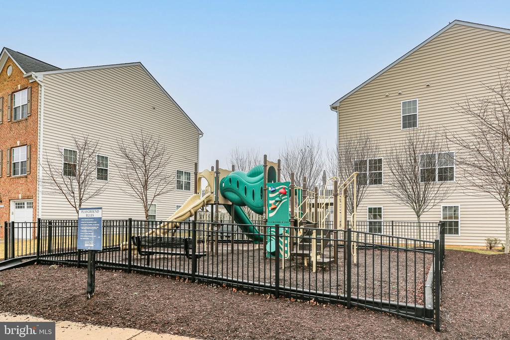 4725 WENSEL RD, FREDERICKSBURG, Virginia 22408, 3 Bedrooms Bedrooms, ,2 BathroomsBathrooms,Residential,4725 WENSEL RD,VASP2039382 MLS # VASP2039382