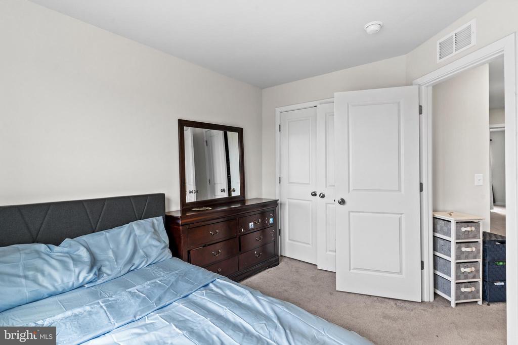 19126 ISABEL BLVD, JEFFERSONTON, Virginia 22724, 4 Bedrooms Bedrooms, ,3 BathroomsBathrooms,Residential,19126 ISABEL BLVD,VACU2012688 MLS # VACU2012688