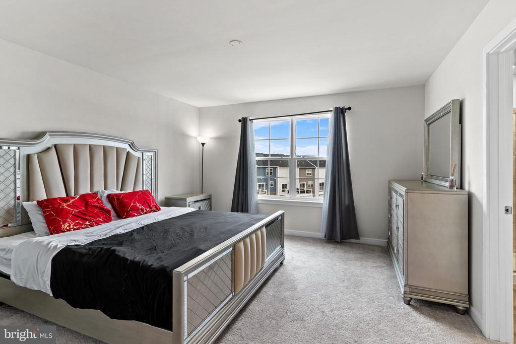 19126 ISABEL BLVD, JEFFERSONTON, Virginia 22724, 4 Bedrooms Bedrooms, ,3 BathroomsBathrooms,Residential,19126 ISABEL BLVD,VACU2012688 MLS # VACU2012688