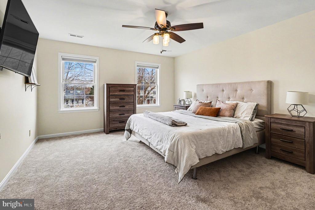 7415 STERLING DR, FREDERICKSBURG, Virginia 22407, 4 Bedrooms Bedrooms, ,2 BathroomsBathrooms,Residential,7415 STERLING DR,VASP2039640 MLS # VASP2039640