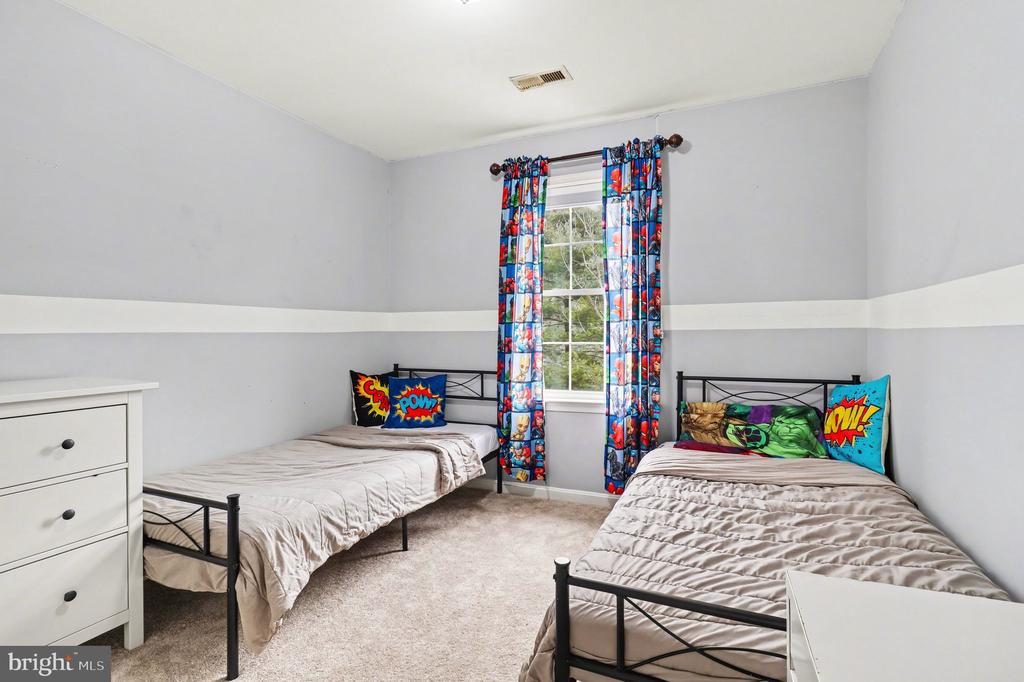 7415 STERLING DR, FREDERICKSBURG, Virginia 22407, 4 Bedrooms Bedrooms, ,2 BathroomsBathrooms,Residential,7415 STERLING DR,VASP2039640 MLS # VASP2039640