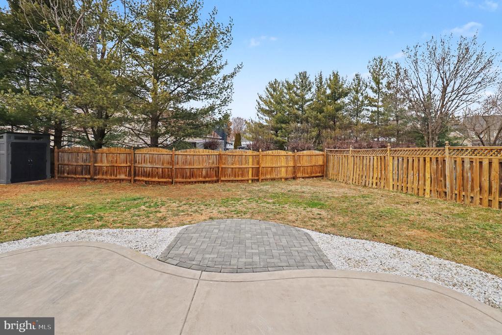 7415 STERLING DR, FREDERICKSBURG, Virginia 22407, 4 Bedrooms Bedrooms, ,2 BathroomsBathrooms,Residential,7415 STERLING DR,VASP2039640 MLS # VASP2039640