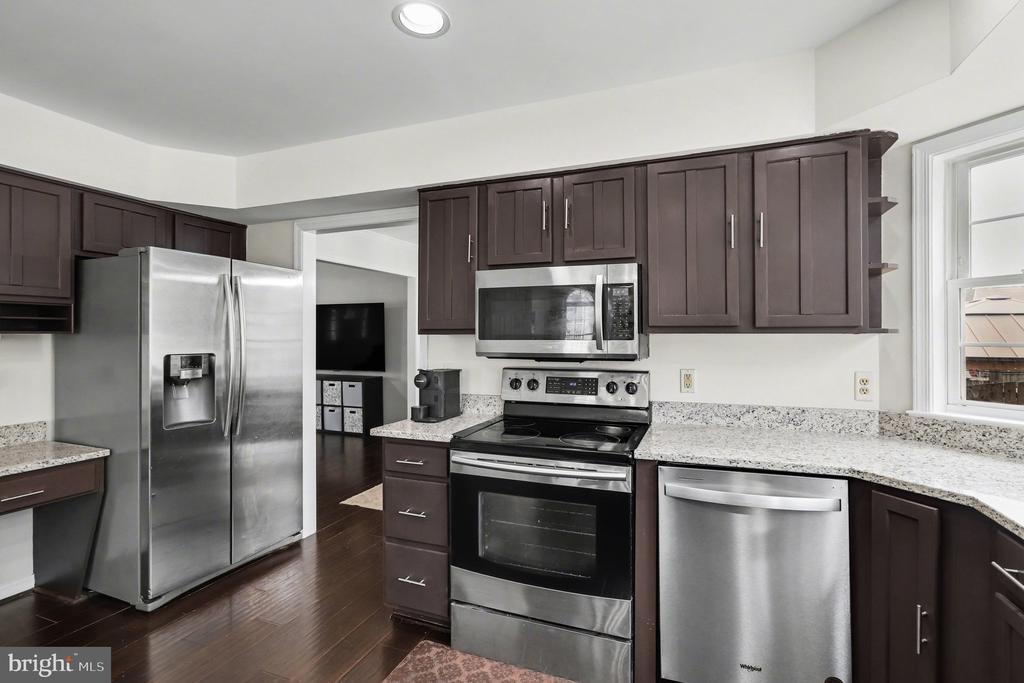 7415 STERLING DR, FREDERICKSBURG, Virginia 22407, 4 Bedrooms Bedrooms, ,2 BathroomsBathrooms,Residential,7415 STERLING DR,VASP2039640 MLS # VASP2039640