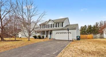 7415 STERLING DR, FREDERICKSBURG, Virginia 22407, 4 Bedrooms Bedrooms, ,2 BathroomsBathrooms,Residential,7415 STERLING DR,VASP2039640 MLS # VASP2039640