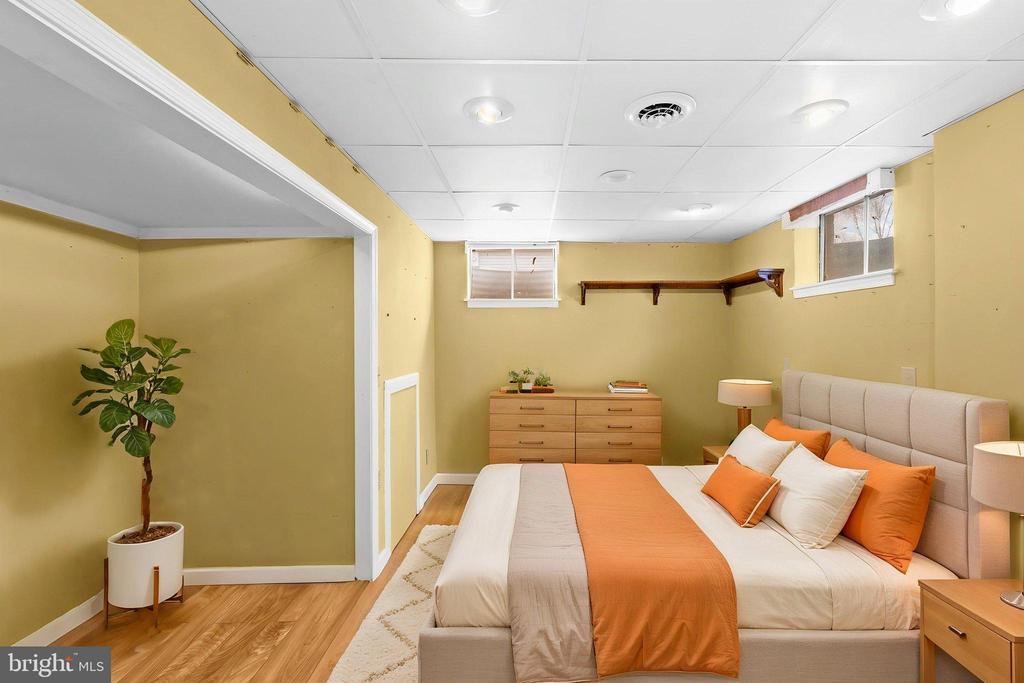 114 HAMILTON ST, FREDERICKSBURG, Virginia 22408, 3 Bedrooms Bedrooms, ,2 BathroomsBathrooms,Residential,114 HAMILTON ST,VASP2039576 MLS # VASP2039576