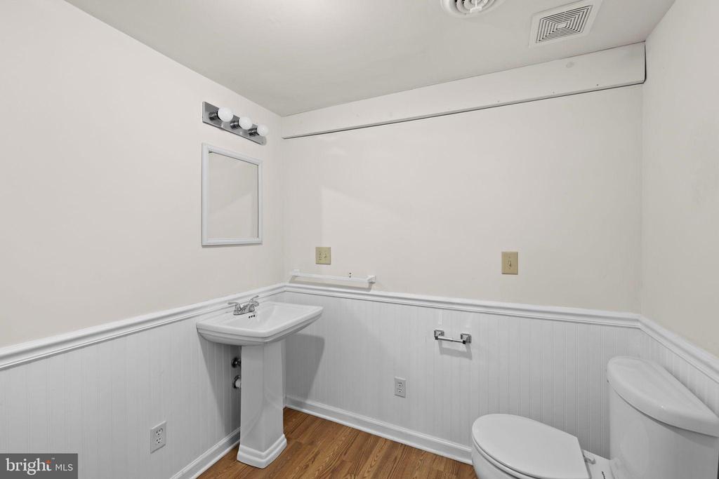 114 HAMILTON ST, FREDERICKSBURG, Virginia 22408, 3 Bedrooms Bedrooms, ,2 BathroomsBathrooms,Residential,114 HAMILTON ST,VASP2039576 MLS # VASP2039576