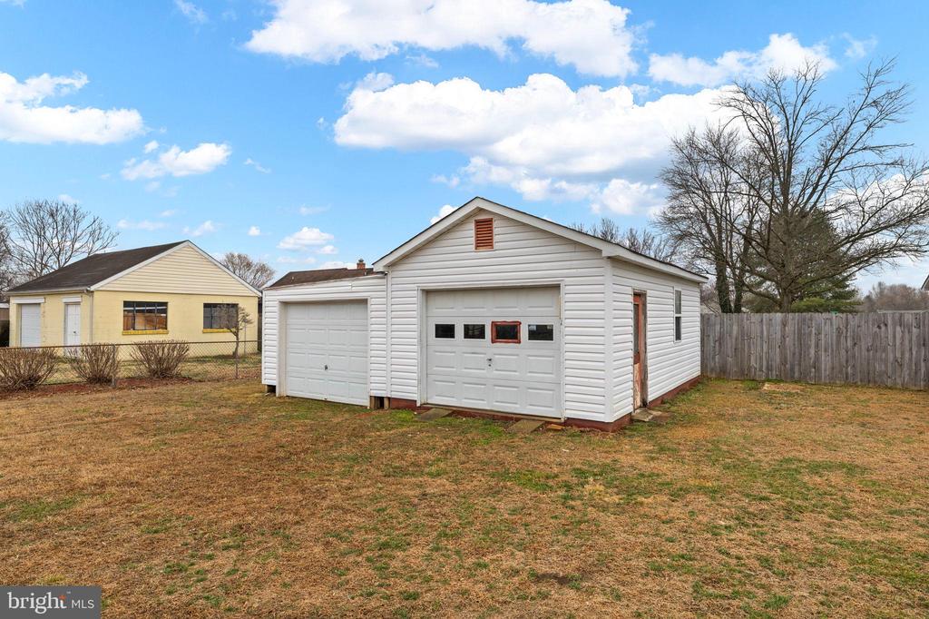 114 HAMILTON ST, FREDERICKSBURG, Virginia 22408, 3 Bedrooms Bedrooms, ,2 BathroomsBathrooms,Residential,114 HAMILTON ST,VASP2039576 MLS # VASP2039576