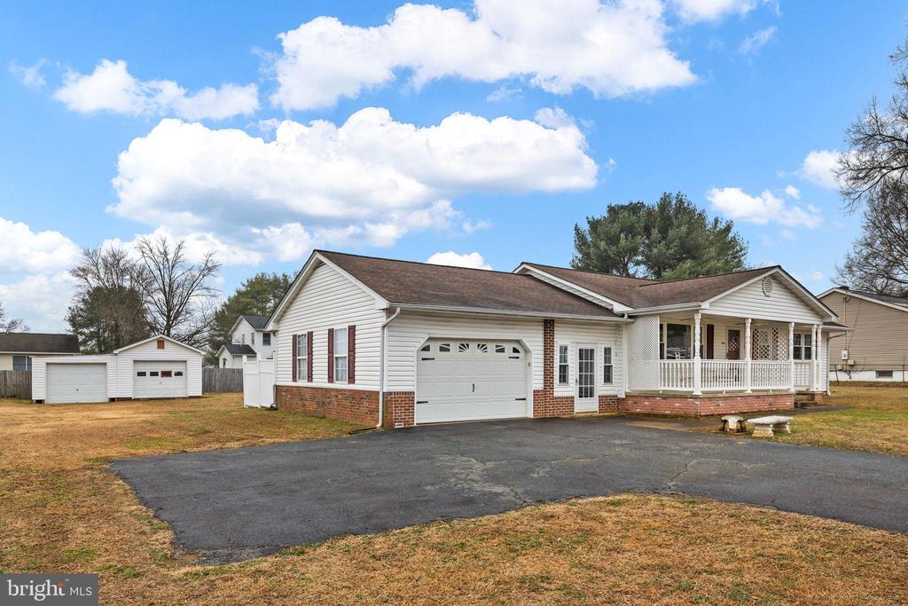 114 HAMILTON ST, FREDERICKSBURG, Virginia 22408, 3 Bedrooms Bedrooms, ,2 BathroomsBathrooms,Residential,114 HAMILTON ST,VASP2039576 MLS # VASP2039576