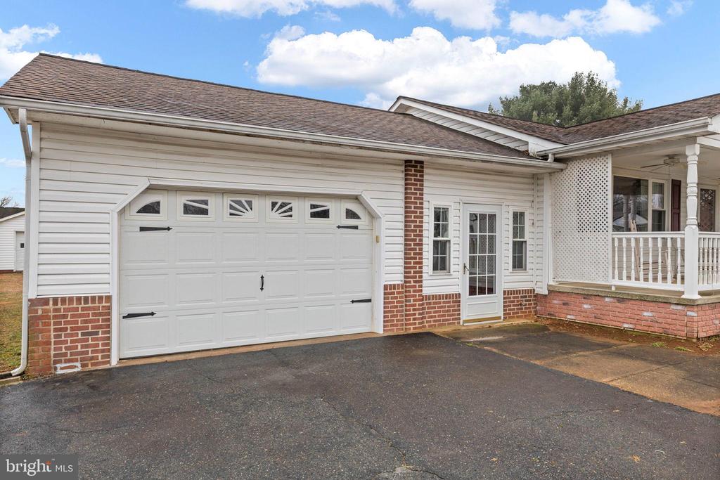 114 HAMILTON ST, FREDERICKSBURG, Virginia 22408, 3 Bedrooms Bedrooms, ,2 BathroomsBathrooms,Residential,114 HAMILTON ST,VASP2039576 MLS # VASP2039576