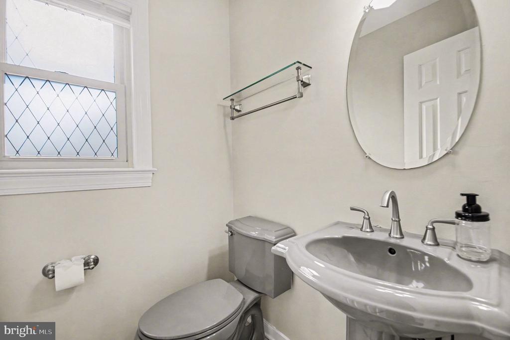 1423 CANDLEWOOD ST, FREDERICKSBURG, Virginia 22407, 4 Bedrooms Bedrooms, ,2 BathroomsBathrooms,Residential,1423 CANDLEWOOD ST,VASP2039806 MLS # VASP2039806