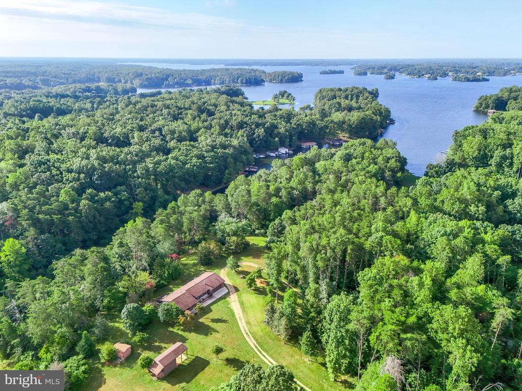 3807 BEAR TREE LN, BUMPASS, Virginia 23024, 3 Bedrooms Bedrooms, ,3 BathroomsBathrooms,Residential,3807 BEAR TREE LN,VASP2039710 MLS # VASP2039710