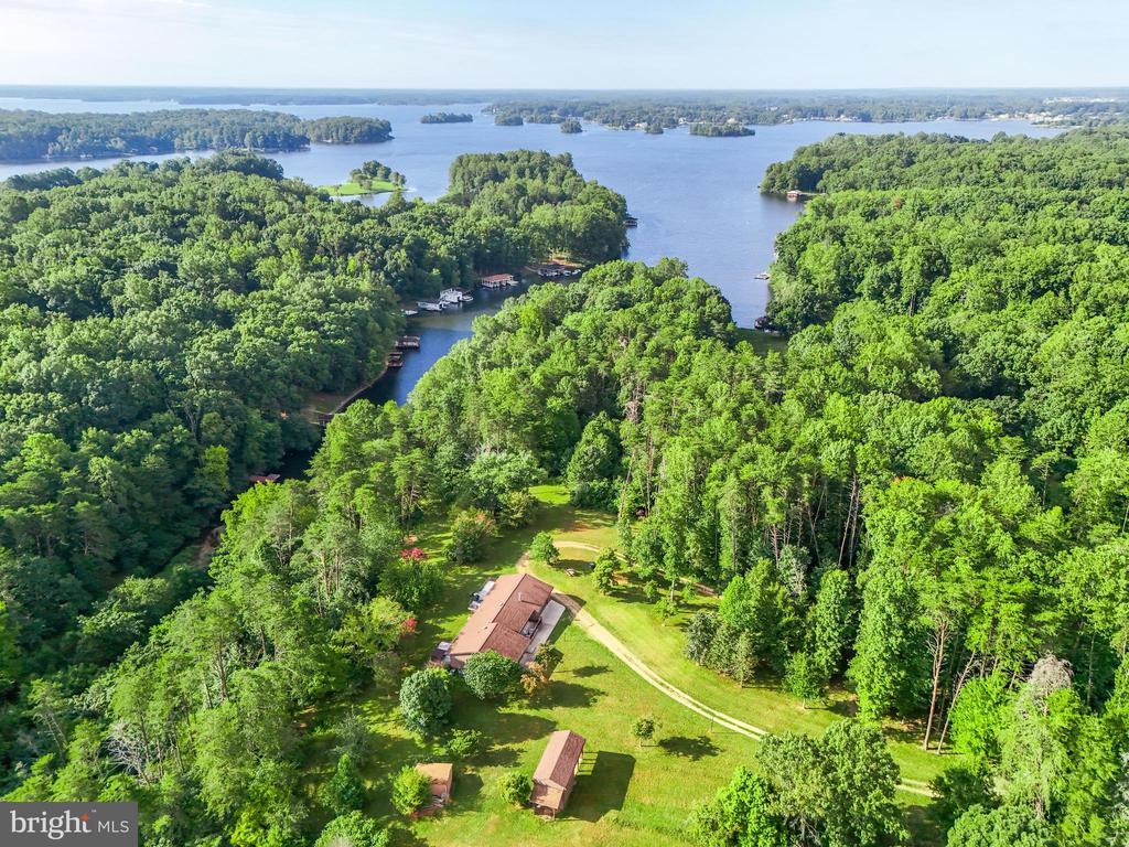 3807 BEAR TREE LN, BUMPASS, Virginia 23024, 3 Bedrooms Bedrooms, ,3 BathroomsBathrooms,Residential,3807 BEAR TREE LN,VASP2039710 MLS # VASP2039710