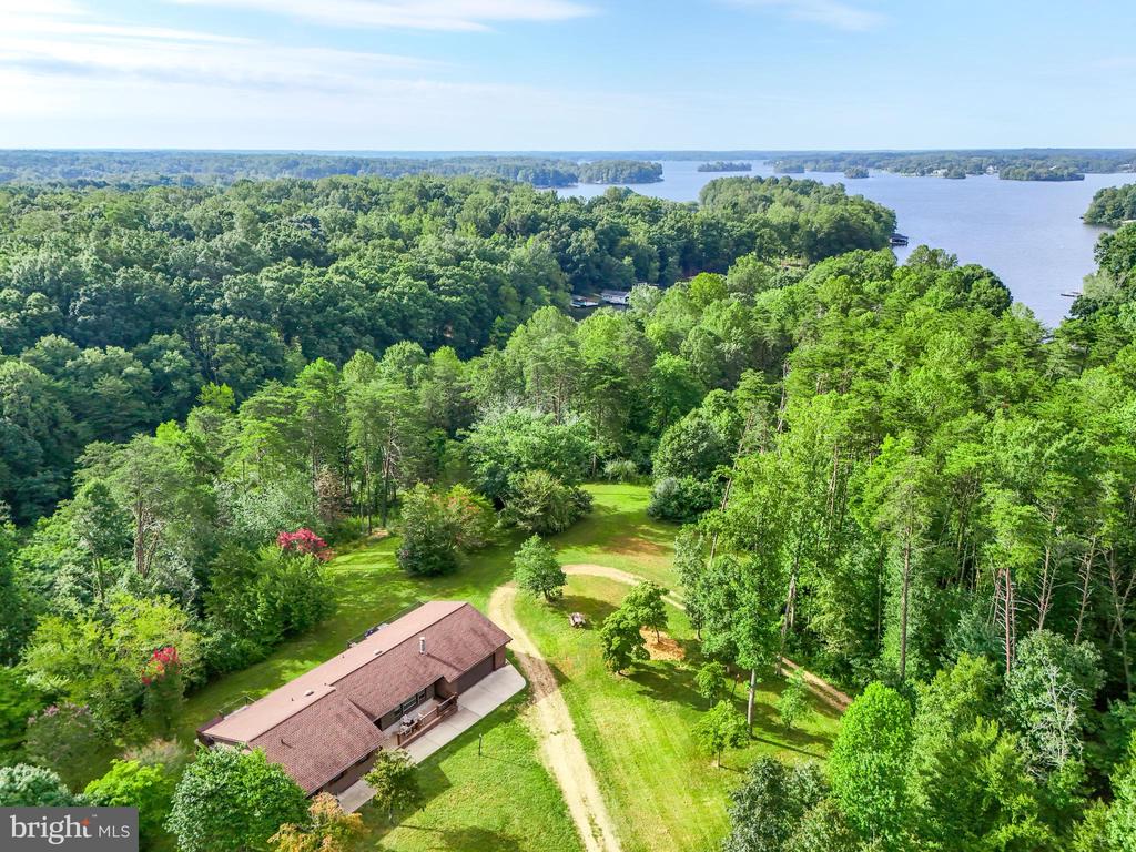 3807 BEAR TREE LN, BUMPASS, Virginia 23024, 3 Bedrooms Bedrooms, ,3 BathroomsBathrooms,Residential,3807 BEAR TREE LN,VASP2039710 MLS # VASP2039710