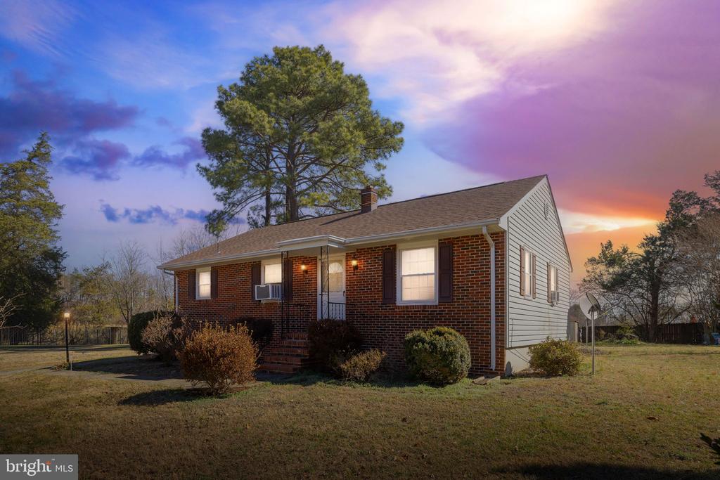 1145 BERNSTEIN RD, FREDERICKSBURG, Virginia 22407, 3 Bedrooms Bedrooms, ,1 BathroomBathrooms,Residential,1145 BERNSTEIN RD,VASP2039682 MLS # VASP2039682