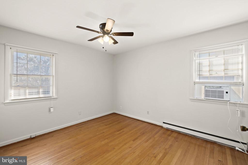 1145 BERNSTEIN RD, FREDERICKSBURG, Virginia 22407, 3 Bedrooms Bedrooms, ,1 BathroomBathrooms,Residential,1145 BERNSTEIN RD,VASP2039682 MLS # VASP2039682