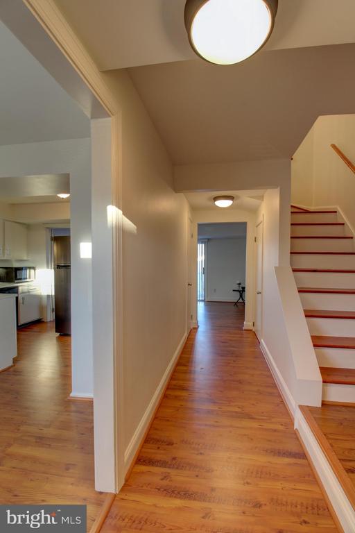 128 FAIRFIELD ST, WARRENTON, Virginia 20186, 3 Bedrooms Bedrooms, ,2 BathroomsBathrooms,Residential,LEEDS SQUARE,128 FAIRFIELD ST,VAFQ2020844 MLS # VAFQ2020844