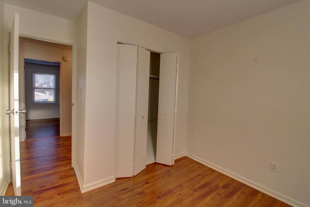 128 FAIRFIELD ST, WARRENTON, Virginia 20186, 3 Bedrooms Bedrooms, ,2 BathroomsBathrooms,Residential,LEEDS SQUARE,128 FAIRFIELD ST,VAFQ2020844 MLS # VAFQ2020844