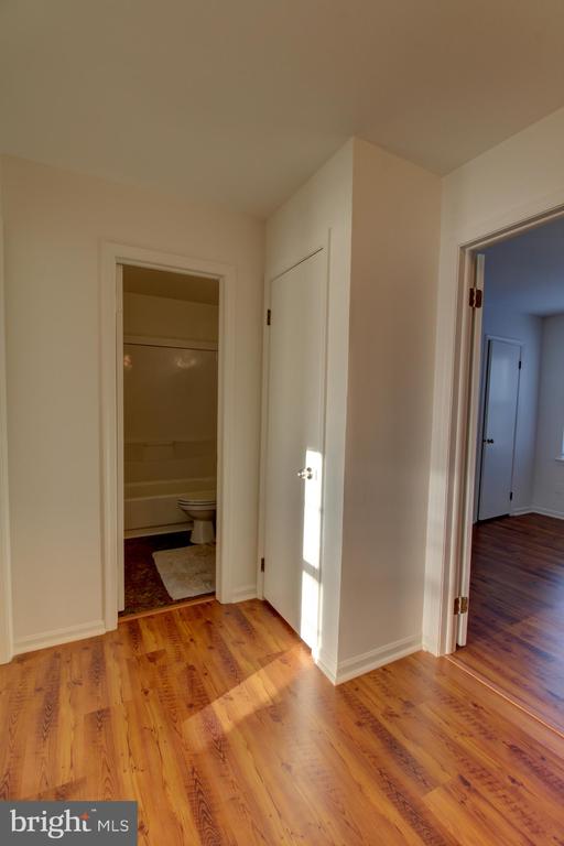 128 FAIRFIELD ST, WARRENTON, Virginia 20186, 3 Bedrooms Bedrooms, ,2 BathroomsBathrooms,Residential,LEEDS SQUARE,128 FAIRFIELD ST,VAFQ2020844 MLS # VAFQ2020844