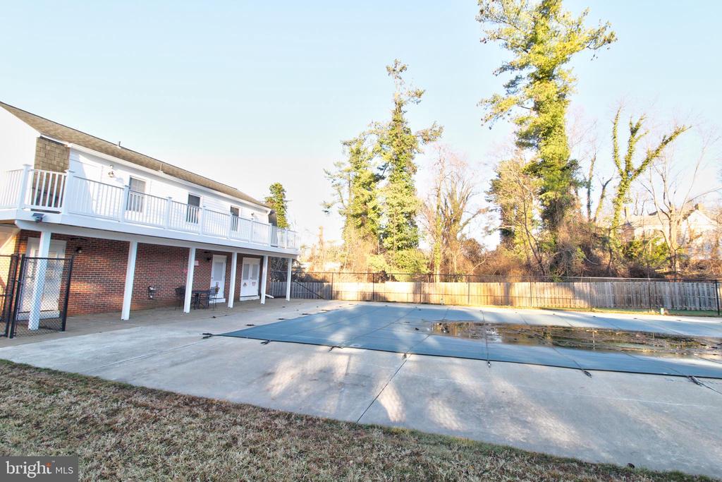 128 FAIRFIELD ST, WARRENTON, Virginia 20186, 3 Bedrooms Bedrooms, ,2 BathroomsBathrooms,Residential,LEEDS SQUARE,128 FAIRFIELD ST,VAFQ2020844 MLS # VAFQ2020844