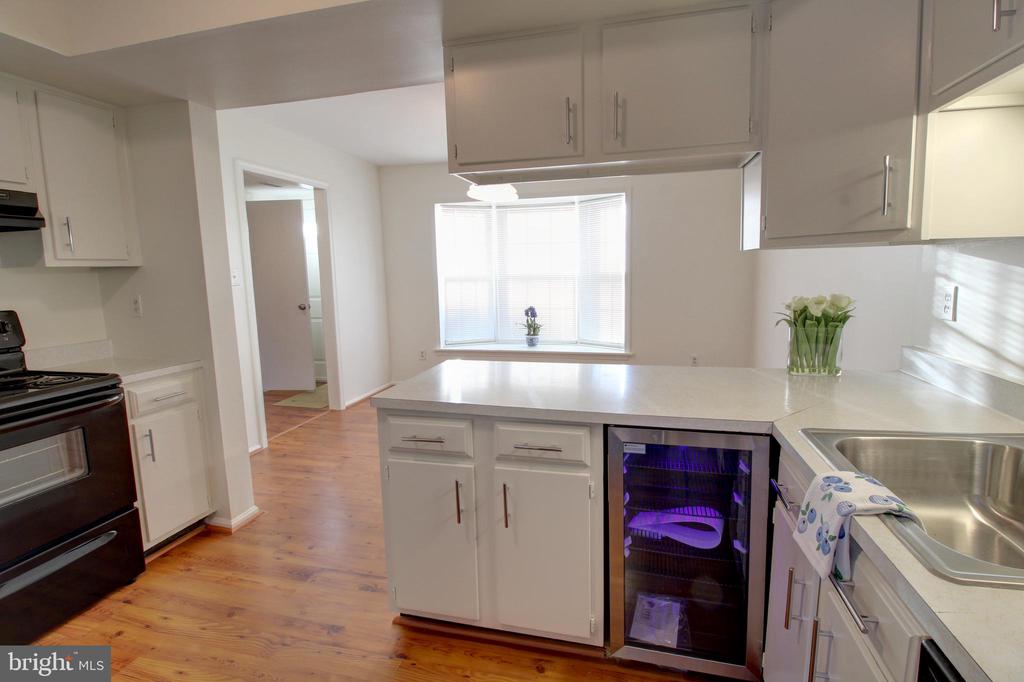 128 FAIRFIELD ST, WARRENTON, Virginia 20186, 3 Bedrooms Bedrooms, ,2 BathroomsBathrooms,Residential,LEEDS SQUARE,128 FAIRFIELD ST,VAFQ2020844 MLS # VAFQ2020844