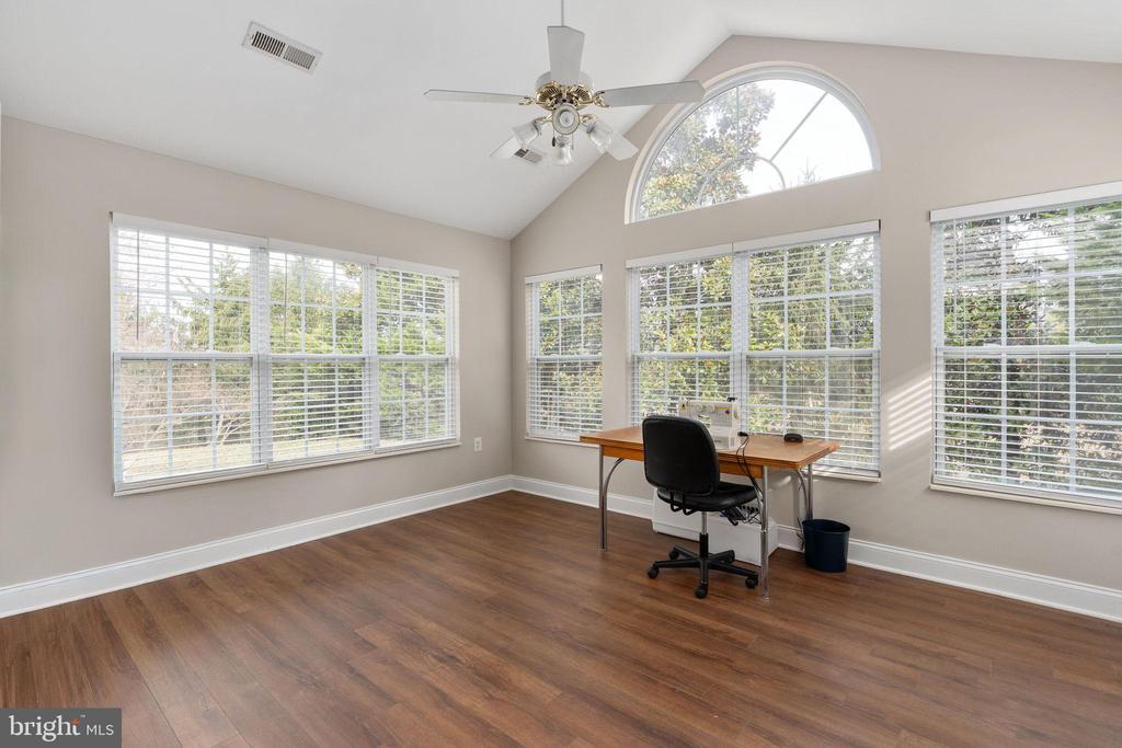 6357 AUTUMN LEAF CIR, FREDERICKSBURG, Virginia 22407, 2 Bedrooms Bedrooms, ,2 BathroomsBathrooms,Residential,6357 AUTUMN LEAF CIR,VASP2039862 MLS # VASP2039862