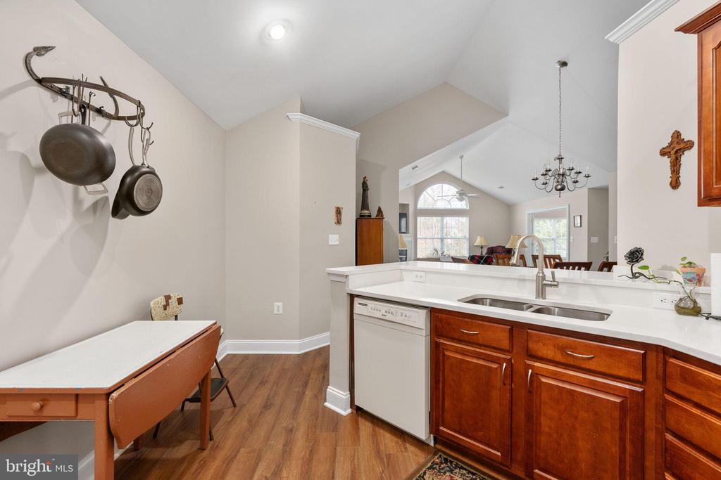 6357 AUTUMN LEAF CIR, FREDERICKSBURG, Virginia 22407, 2 Bedrooms Bedrooms, ,2 BathroomsBathrooms,Residential,6357 AUTUMN LEAF CIR,VASP2039862 MLS # VASP2039862