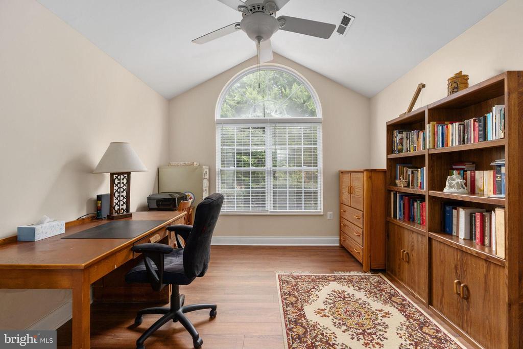 6357 AUTUMN LEAF CIR, FREDERICKSBURG, Virginia 22407, 2 Bedrooms Bedrooms, ,2 BathroomsBathrooms,Residential,6357 AUTUMN LEAF CIR,VASP2039862 MLS # VASP2039862