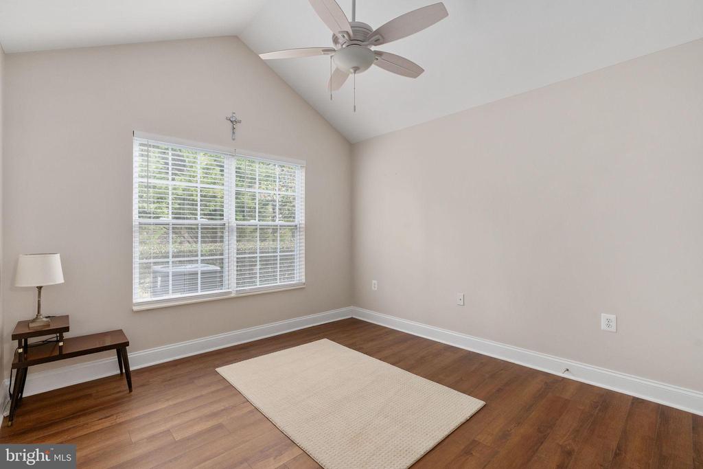 6357 AUTUMN LEAF CIR, FREDERICKSBURG, Virginia 22407, 2 Bedrooms Bedrooms, ,2 BathroomsBathrooms,Residential,6357 AUTUMN LEAF CIR,VASP2039862 MLS # VASP2039862