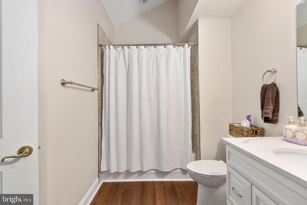 6357 AUTUMN LEAF CIR, FREDERICKSBURG, Virginia 22407, 2 Bedrooms Bedrooms, ,2 BathroomsBathrooms,Residential,6357 AUTUMN LEAF CIR,VASP2039862 MLS # VASP2039862