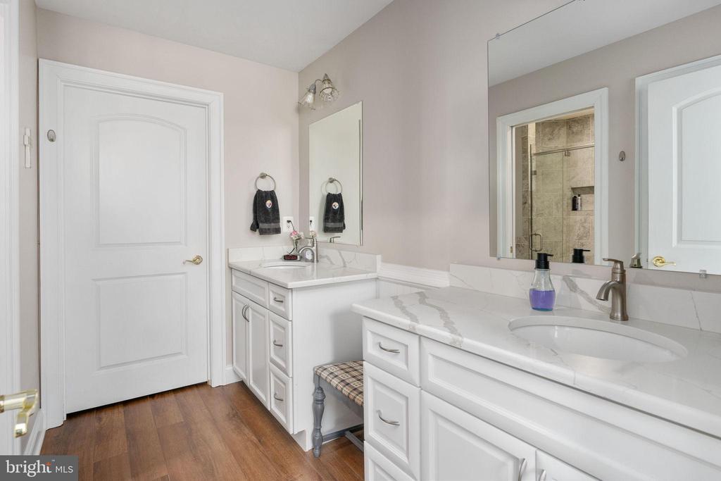 6357 AUTUMN LEAF CIR, FREDERICKSBURG, Virginia 22407, 2 Bedrooms Bedrooms, ,2 BathroomsBathrooms,Residential,6357 AUTUMN LEAF CIR,VASP2039862 MLS # VASP2039862