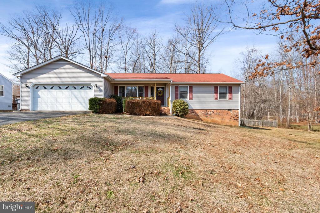 10712 MAPLE RIDGE DR, SPOTSYLVANIA, Virginia 22553, 3 Bedrooms Bedrooms, ,2 BathroomsBathrooms,Residential,10712 MAPLE RIDGE DR,VASP2039032 MLS # VASP2039032