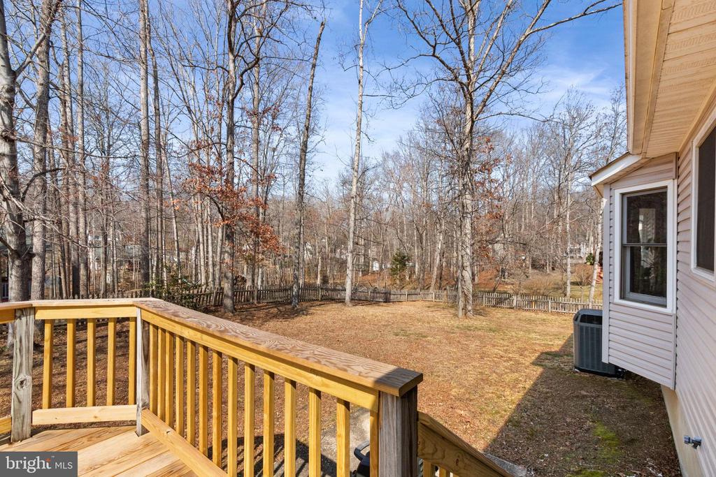 10712 MAPLE RIDGE DR, SPOTSYLVANIA, Virginia 22553, 3 Bedrooms Bedrooms, ,2 BathroomsBathrooms,Residential,10712 MAPLE RIDGE DR,VASP2039032 MLS # VASP2039032