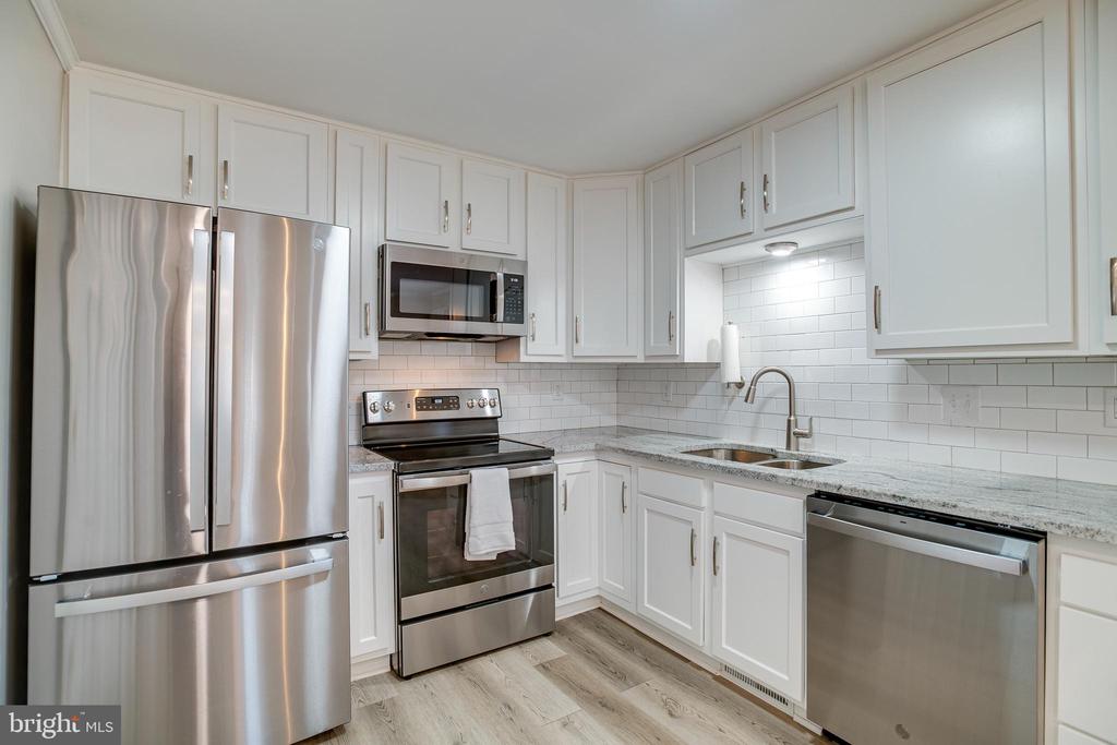 300 BELLEVIEW AVE, ORANGE, Virginia 22960, 3 Bedrooms Bedrooms, ,1 BathroomBathrooms,Residential,300 BELLEVIEW AVE,VAOR2013498 MLS # VAOR2013498