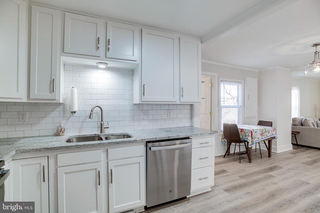 300 BELLEVIEW AVE, ORANGE, Virginia 22960, 3 Bedrooms Bedrooms, ,1 BathroomBathrooms,Residential,300 BELLEVIEW AVE,VAOR2013498 MLS # VAOR2013498