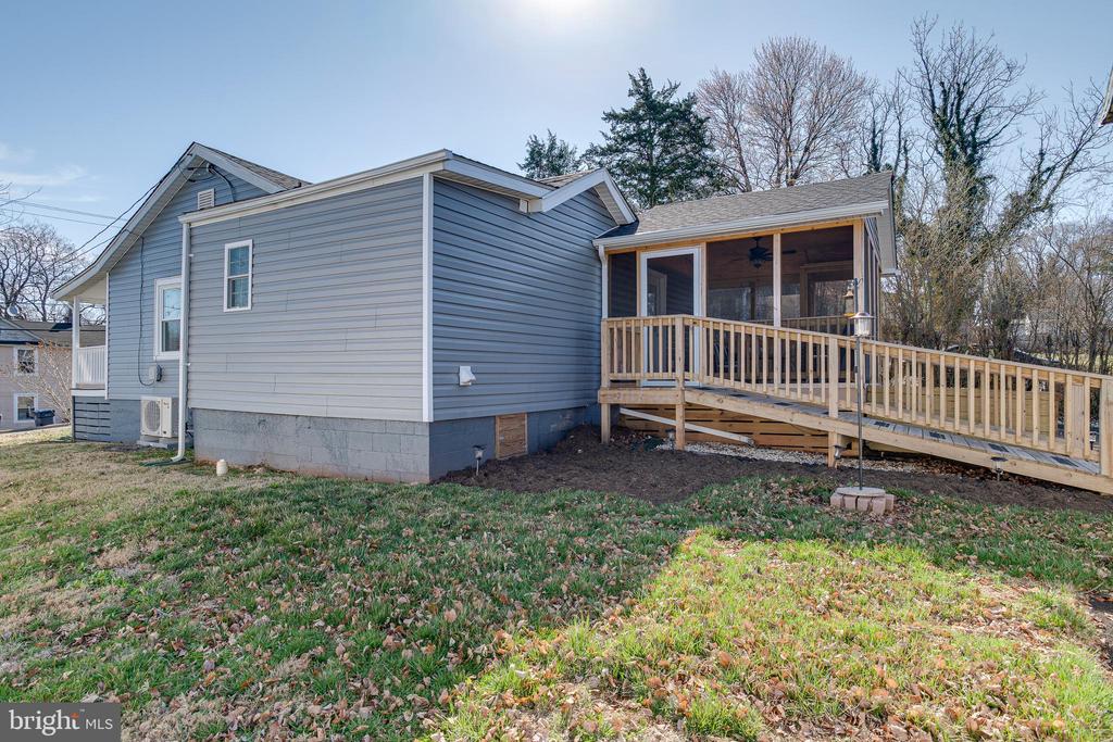 300 BELLEVIEW AVE, ORANGE, Virginia 22960, 3 Bedrooms Bedrooms, ,1 BathroomBathrooms,Residential,300 BELLEVIEW AVE,VAOR2013498 MLS # VAOR2013498