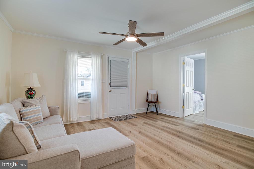 300 BELLEVIEW AVE, ORANGE, Virginia 22960, 3 Bedrooms Bedrooms, ,1 BathroomBathrooms,Residential,300 BELLEVIEW AVE,VAOR2013498 MLS # VAOR2013498