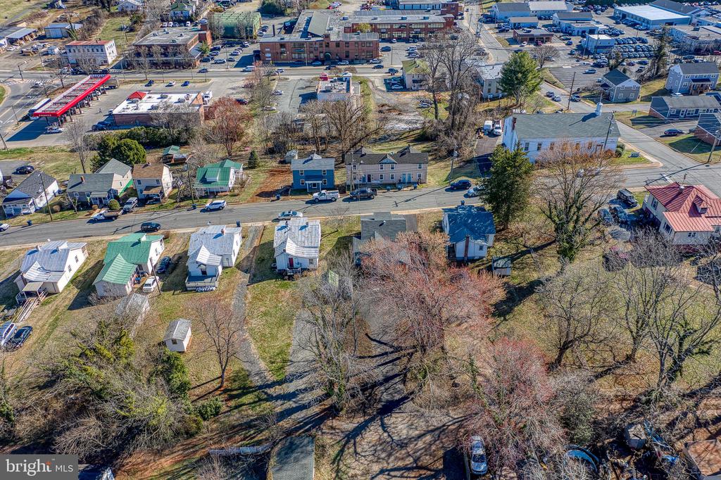 300 BELLEVIEW AVE, ORANGE, Virginia 22960, 3 Bedrooms Bedrooms, ,1 BathroomBathrooms,Residential,300 BELLEVIEW AVE,VAOR2013498 MLS # VAOR2013498