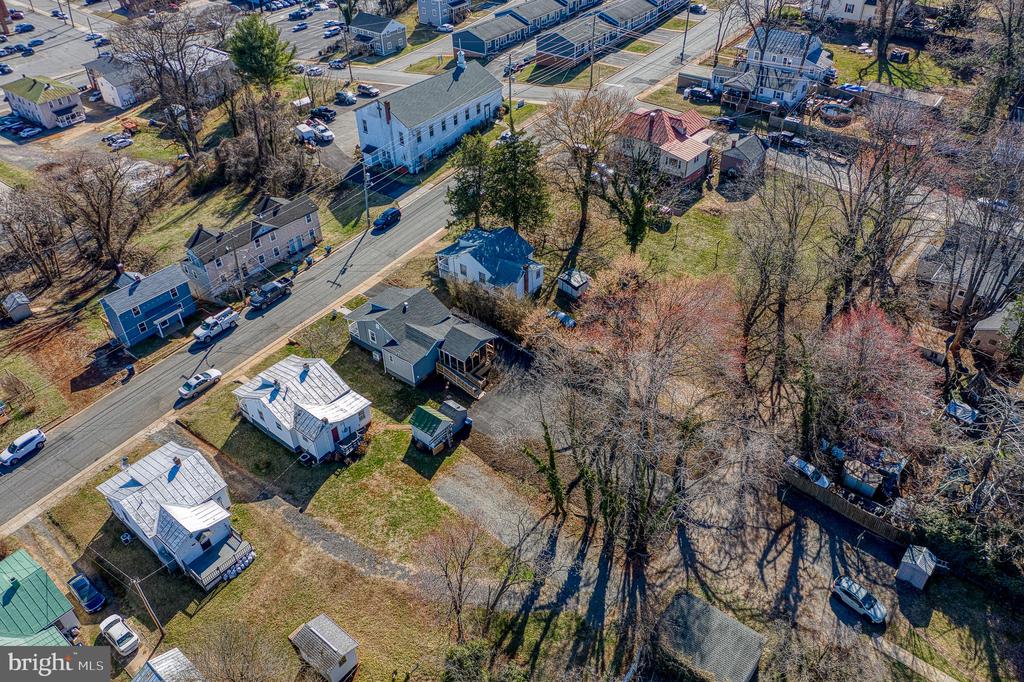 300 BELLEVIEW AVE, ORANGE, Virginia 22960, 3 Bedrooms Bedrooms, ,1 BathroomBathrooms,Residential,300 BELLEVIEW AVE,VAOR2013498 MLS # VAOR2013498