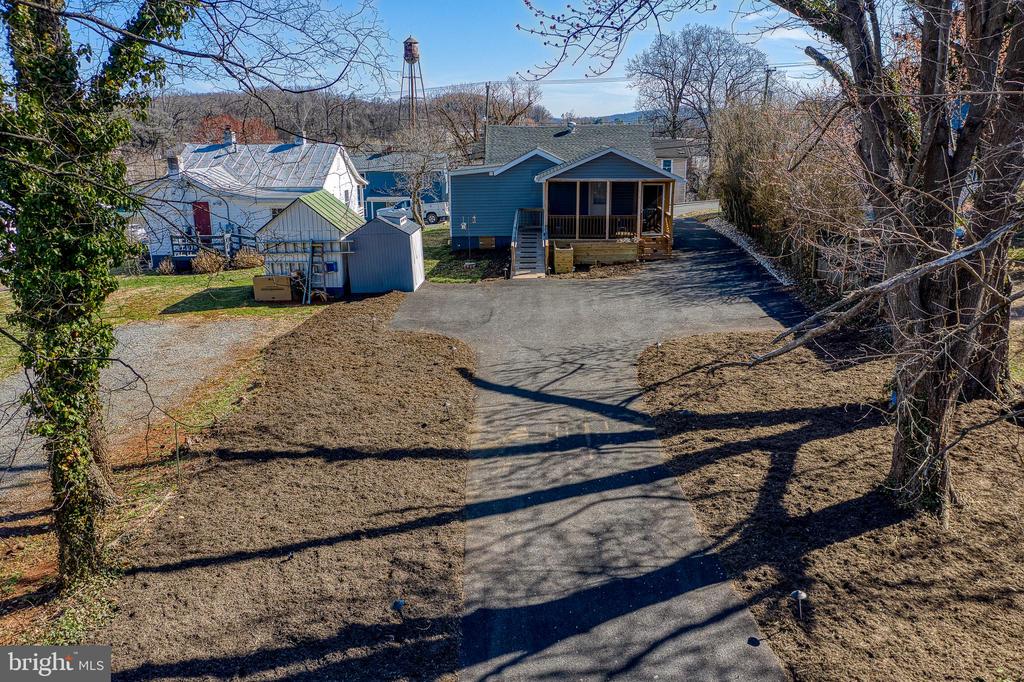 300 BELLEVIEW AVE, ORANGE, Virginia 22960, 3 Bedrooms Bedrooms, ,1 BathroomBathrooms,Residential,300 BELLEVIEW AVE,VAOR2013498 MLS # VAOR2013498