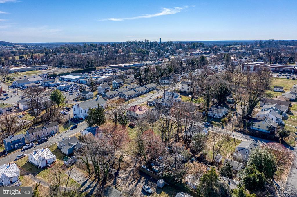 300 BELLEVIEW AVE, ORANGE, Virginia 22960, 3 Bedrooms Bedrooms, ,1 BathroomBathrooms,Residential,300 BELLEVIEW AVE,VAOR2013498 MLS # VAOR2013498