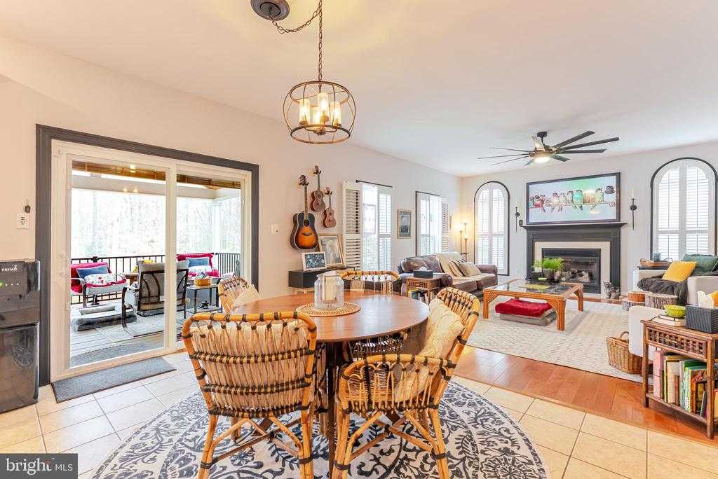 8007 PEMBROKE CIR, SPOTSYLVANIA, Virginia 22551, 4 Bedrooms Bedrooms, ,3 BathroomsBathrooms,Residential,8007 PEMBROKE CIR,VASP2038934 MLS # VASP2038934