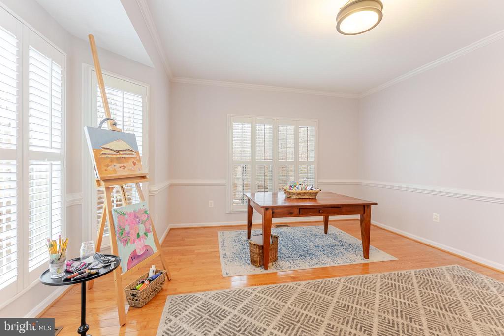 8007 PEMBROKE CIR, SPOTSYLVANIA, Virginia 22551, 4 Bedrooms Bedrooms, ,3 BathroomsBathrooms,Residential,8007 PEMBROKE CIR,VASP2038934 MLS # VASP2038934