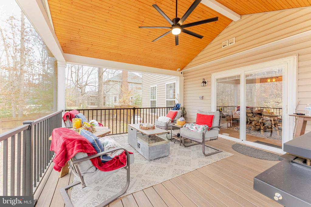 8007 PEMBROKE CIR, SPOTSYLVANIA, Virginia 22551, 4 Bedrooms Bedrooms, ,3 BathroomsBathrooms,Residential,8007 PEMBROKE CIR,VASP2038934 MLS # VASP2038934