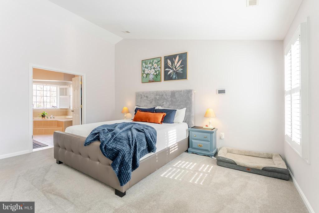 8007 PEMBROKE CIR, SPOTSYLVANIA, Virginia 22551, 4 Bedrooms Bedrooms, ,3 BathroomsBathrooms,Residential,8007 PEMBROKE CIR,VASP2038934 MLS # VASP2038934