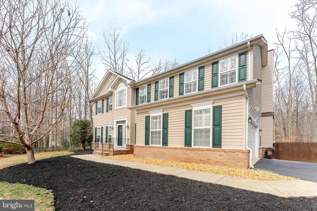 8007 PEMBROKE CIR, SPOTSYLVANIA, Virginia 22551, 4 Bedrooms Bedrooms, ,3 BathroomsBathrooms,Residential,8007 PEMBROKE CIR,VASP2038934 MLS # VASP2038934